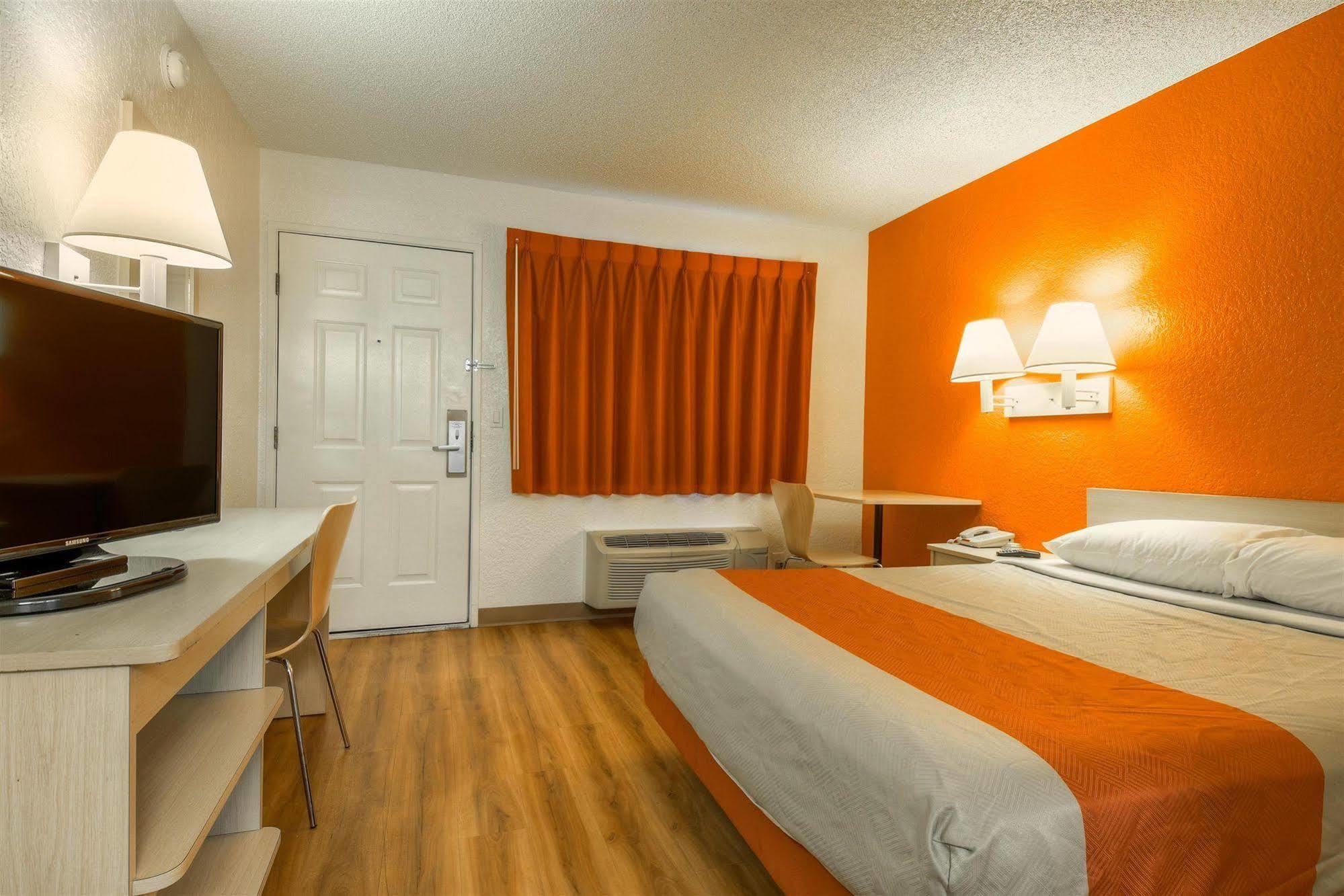 Motel 6-Norwalk, Ca - Los Angeles 외부 사진